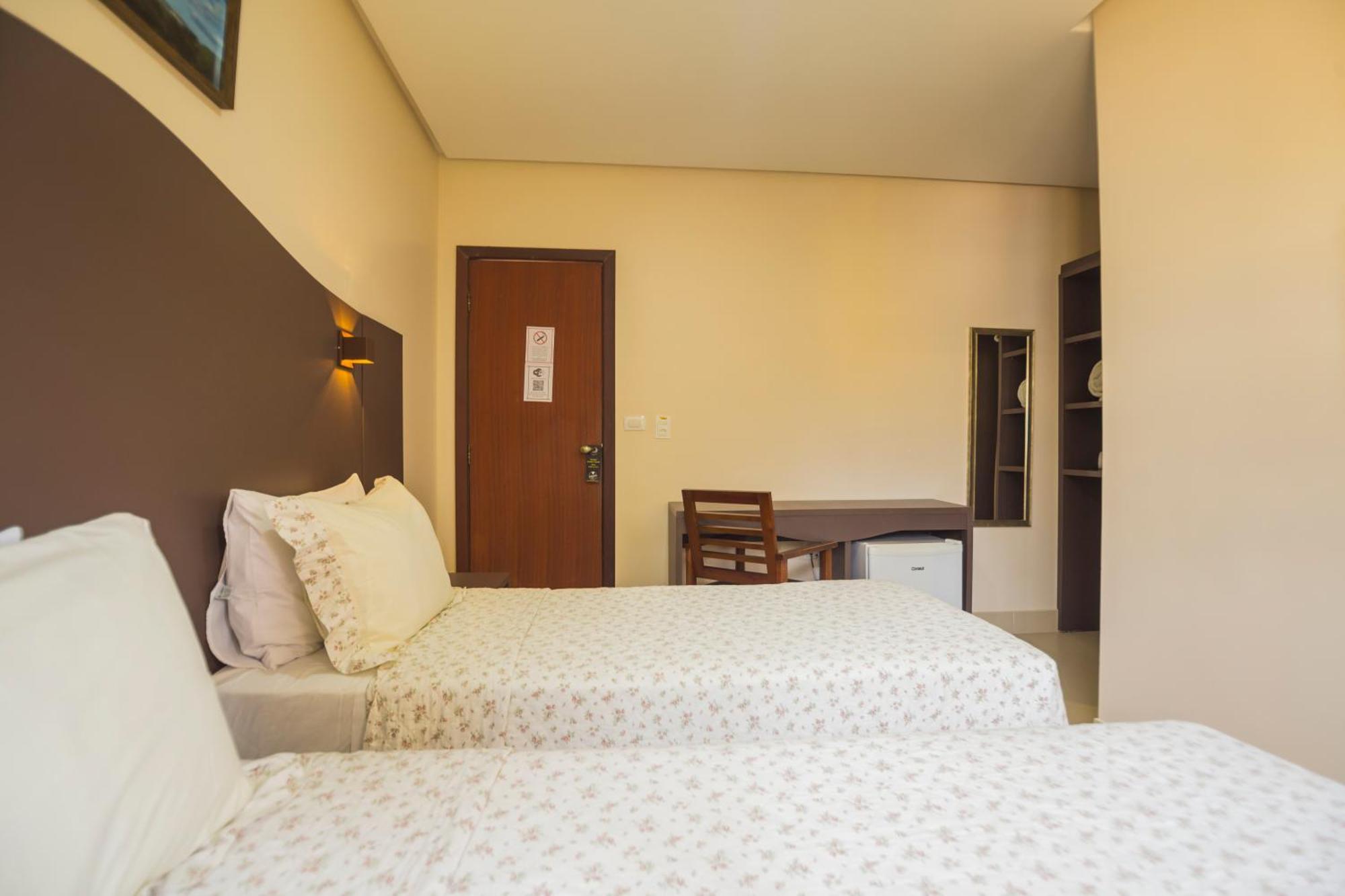 Terra Dos Diamantes Hotel Ленсойс Екстериор снимка